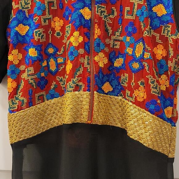 Sheer Overlay Top with floral stitching Half Zip Festival Attire - Picture 4 of 9